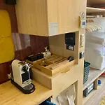 Hausboot Mit Traumlage In Luebeck-travemuende