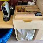 Botel Hausboot Mit Traumlage In Luebeck-travemuende *